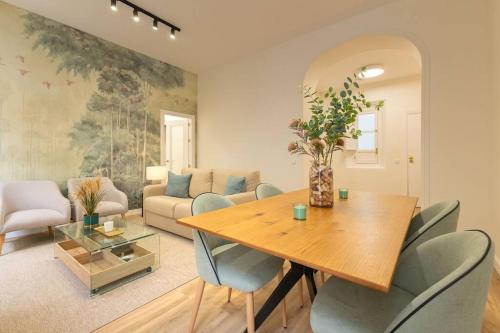Juan de la Encina Central Suite