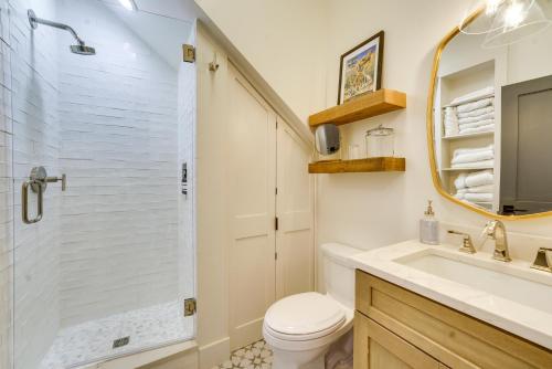Ein Badezimmer in der Unterkunft Inviting and Renovated Home in Crested Butte!