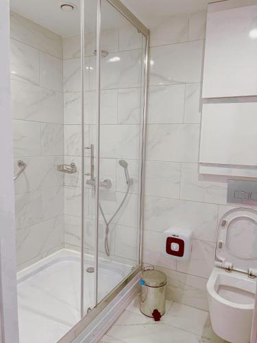 Koupelna v ubytování Batumi floor40