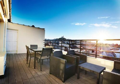 Superbe Appartement Grande Terrasse vue Notre Dame