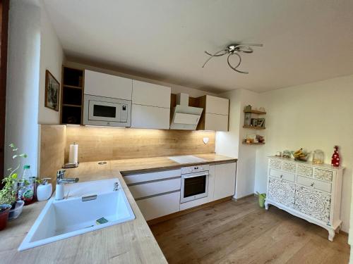Kuchyň nebo kuchyňský kout v ubytování Apartmán Stará Sásová