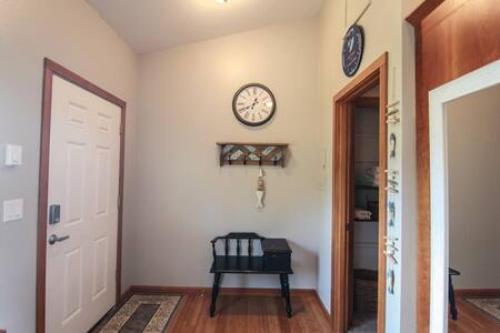 Gallery image of Historic Astoria Waterfront Views & Vintage Vibes in Astoria, Oregon