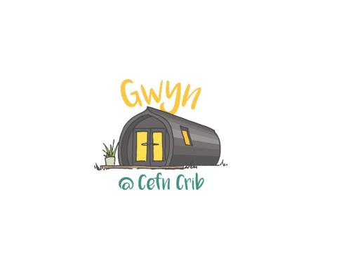 logotipo de un club de cabina con una tienda negra en Cefn Crib Cabins, en Machynlleth