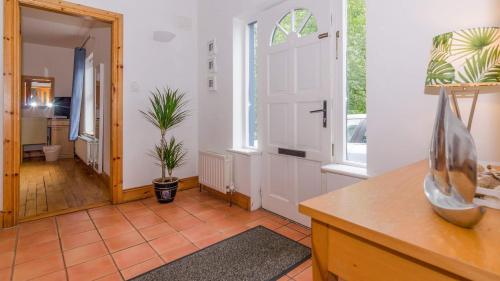 Koupelna v ubytování Rathmullan Cottages No.3 - free wifi, pet friendly