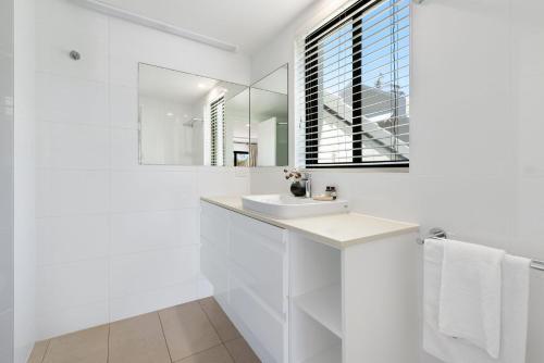 Ένα μπάνιο στο Byron Bay Beachfront Holiday Apartments Townhouse 7