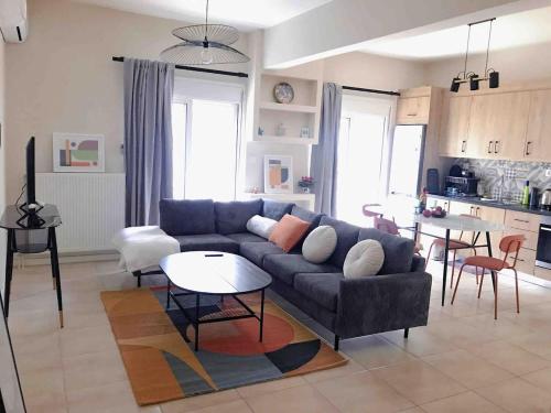 Paleo Faliro Athens fully equipped 2 bedrooms 90 sqm big apartment 200m to Free beach