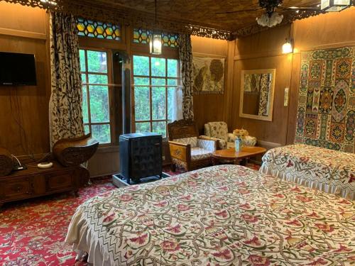Harmukh Houseboat by Stay Pattern – Photos 4