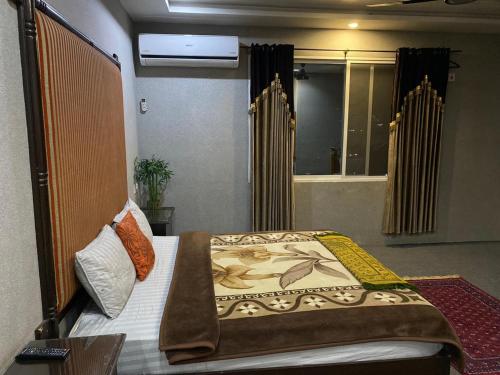 Foto dalla galleria di Kashmir lodge a Muzaffarabad