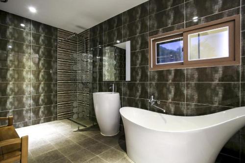 Gallery image of Hotel The Jaja in Gongju