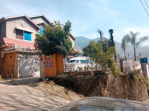 Foto dalla galleria di Kashmir lodge a Muzaffarabad
