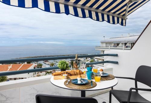 Wonderful Sea View apartment