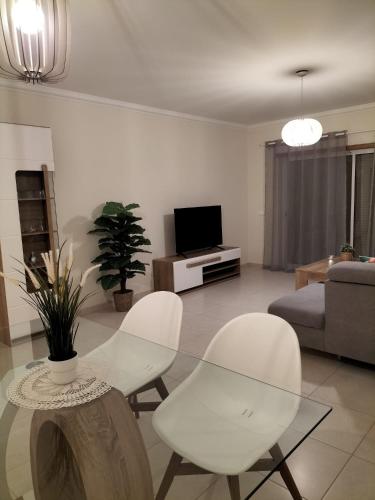 T2 Infante Moderno Wi-Fi Garagem 50 M Praia