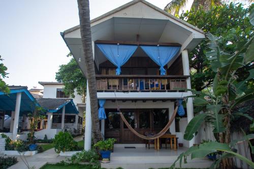 Gallery image of Arugambay Surf Resort in Arugam Bay
