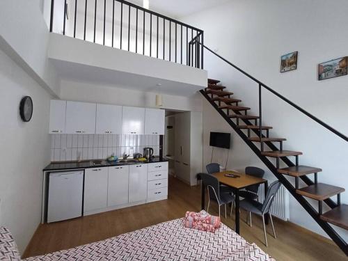 Η κουζίνα ή μικρή κουζίνα στο 7 Senses Vista 1 BD Apartment