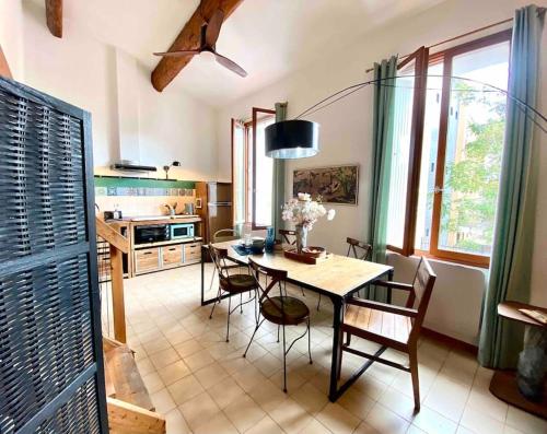 Duplex Arago au coeur de Sète, comme une petite maison