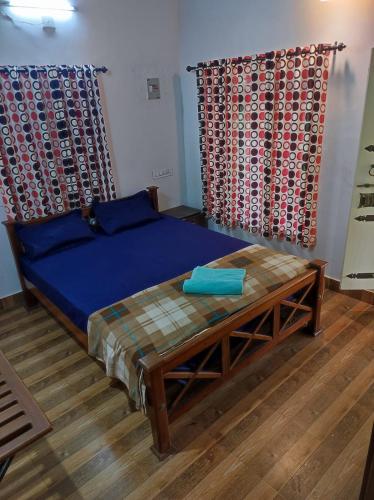 Postel nebo postele na pokoji v ubytování Cocooonroyale Mudhouse