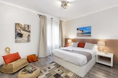 Eixample Building Apartments by Mercedes Heritage photo 28