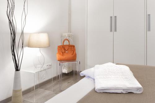 Eixample Building Apartments by Mercedes Heritage photo 146