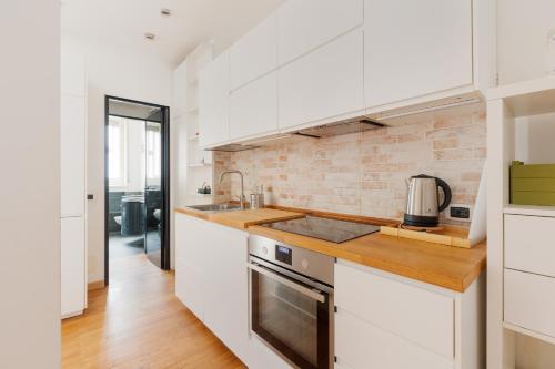 GuestHost - Buonarroti Bright Apartment