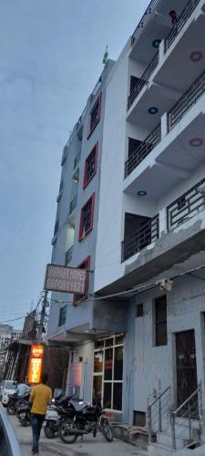 Crossing Shankar hotel – Photos 2