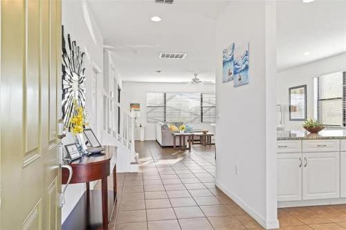 Luxurious Villa - Near Disney - Golf Course photo 3