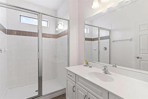 Luxurious Villa - Near Disney - Golf Course photo 25