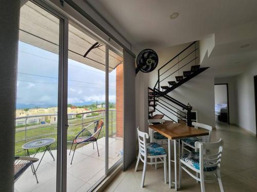 Balkón nebo terasa v ubytování Alojamiento, Penthouse, Dúplex, Jacuzzi