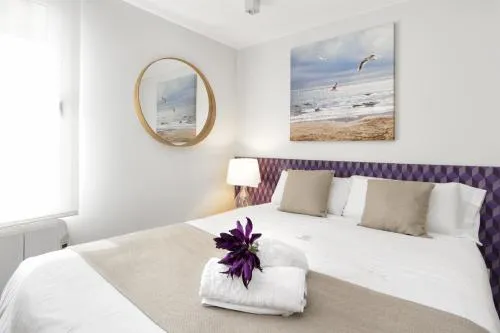 Eixample Building Apartments by Mercedes Heritage photo 5