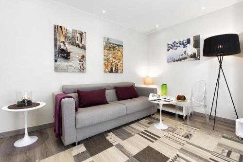 Eixample Building Apartments by Mercedes Heritage photo 128