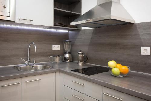 Eixample Building Apartments by Mercedes Heritage photo 83
