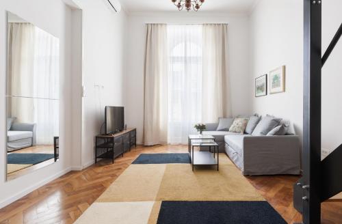 Cozy & 3 minutes from main square - H