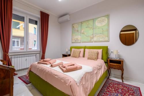 luxury apartment re di roma