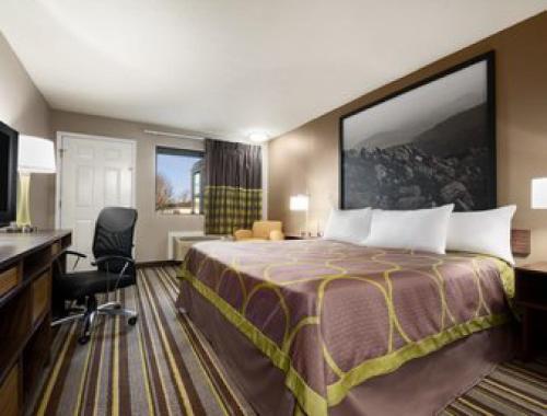 Katil atau katil-katil dalam bilik di Super 8 by Wyndham Wytheville
