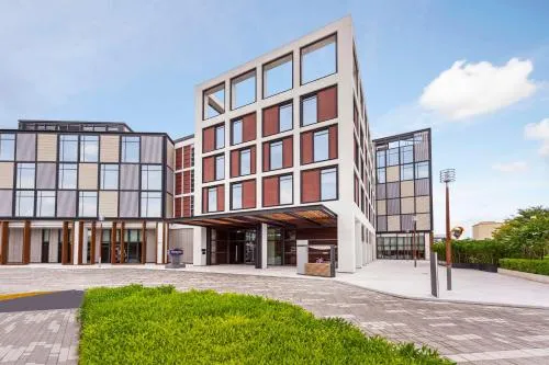 Hampton by Hilton Dubai Al Seef picture