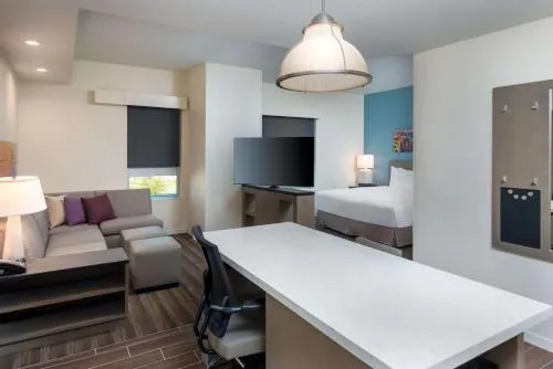 Hyatt House Orlando Airport photo 17