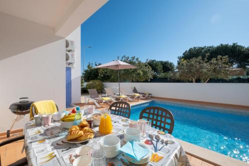 Porto de Mos 86 by Destination Algarve