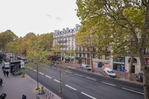 Bright and Gorgeous flat in the heart of Paris
