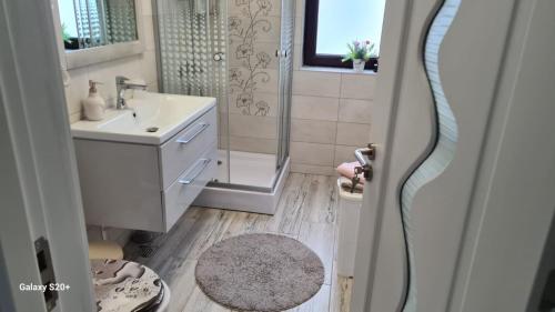 Kupatilo u objektu Apartament David