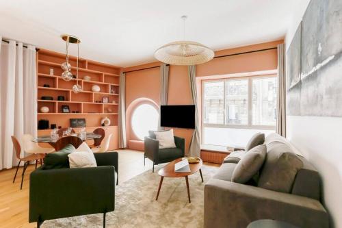Modern 2 bedrooms near Louvre