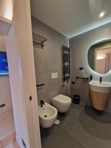 Un baño de Corso Suite Style