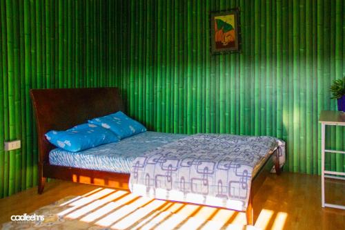 Postel nebo postele na pokoji v ubytování The Family Resthouse and Resort