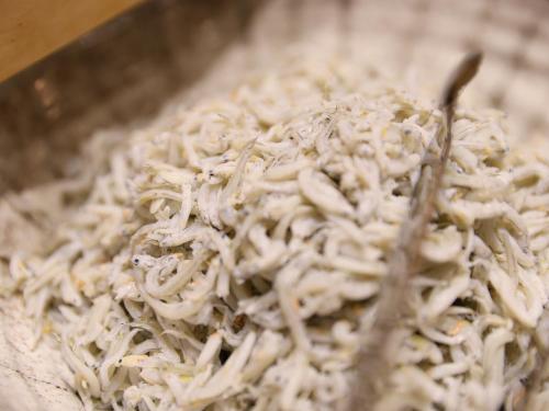 a pile of noodles on top of a table at Beppu Hatto Onyado Nono Beppu in Beppu