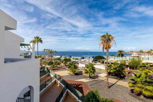 Sea front Costa Adeje Spacious 2 bedroom apartment
