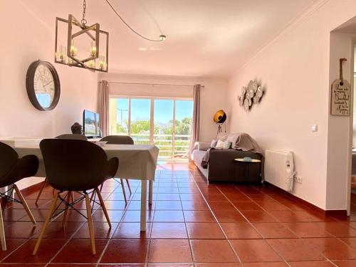 Casa Milu by CORAL