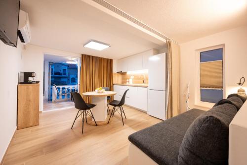Apartments GAGULA