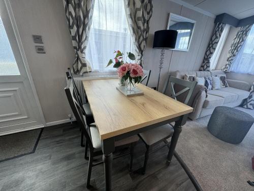 Beautiful 2-Bed Holiday home – Photos 3