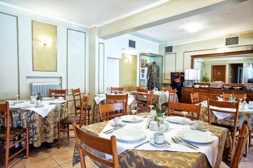 Εστιατόριο ή άλλο μέρος για φαγητό στο Anastassiou Hotel - Bike and motorcycle friendly hotel