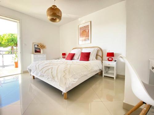 Photo de la galerie de l'établissement Petit Nid Douillet de Gruissan à 200m de la Plage, à Gruissan