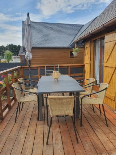 Photo de la galerie de l'établissement Chalet à Cabourg, à Cabourg