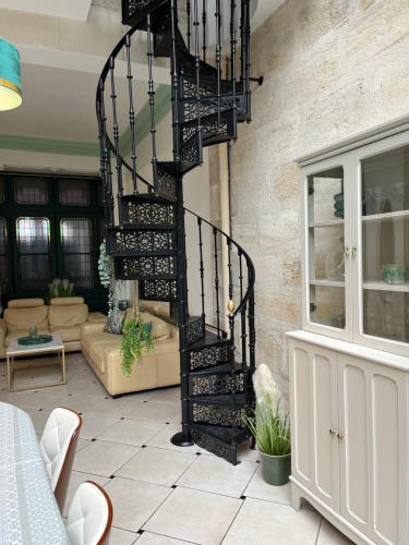 Φωτογραφία από το άλμπουμ του Aquitain Home chambre studio appartement Gare Saint Jean στο Μπορντώ
